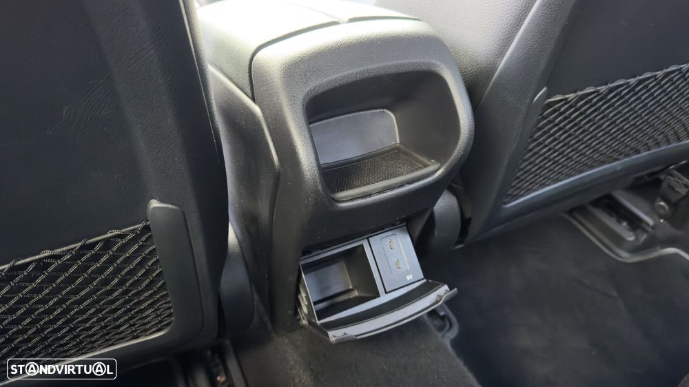 Mercedes-Benz A 180 Limousine d 7G-DCT Progressive - 32