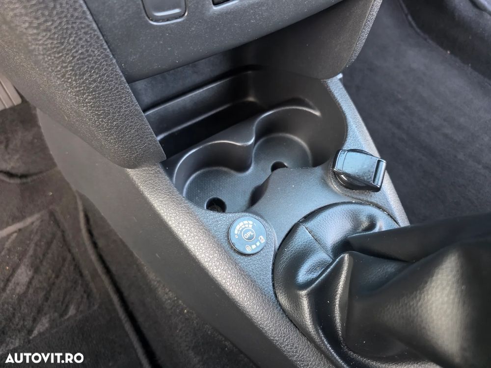 Dacia Logan 0.9 TCe 90 CP Prestige - 23