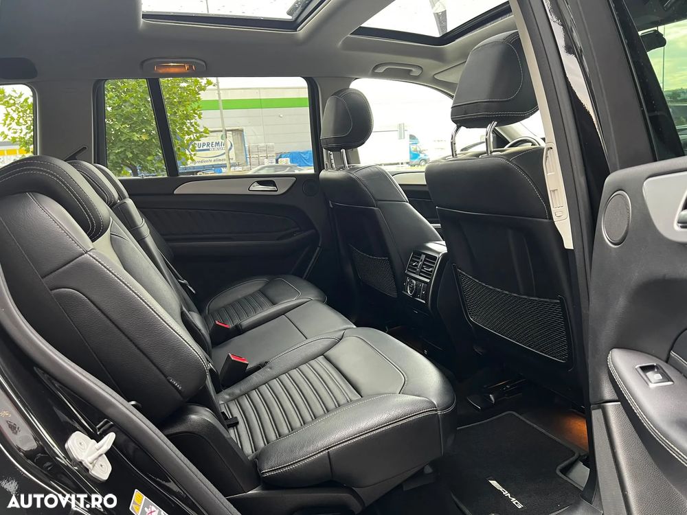 Mercedes-Benz GLS 400 4MATIC 9G-TRONIC AMG Line - 11