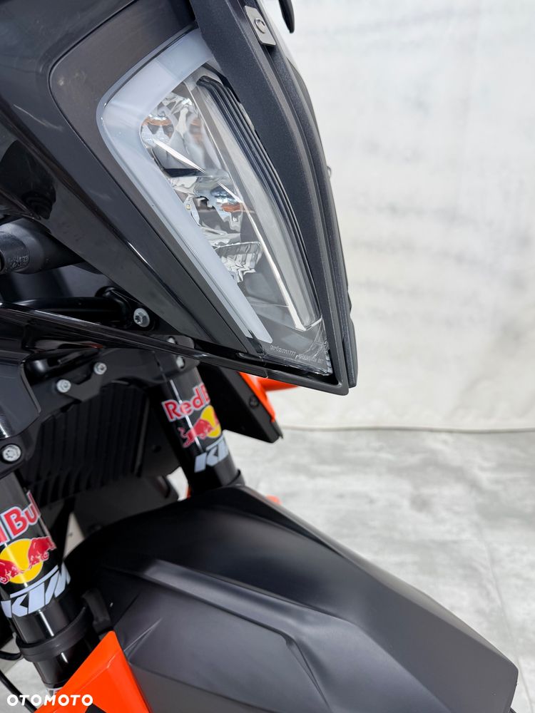 KTM Adventure 790 - 12