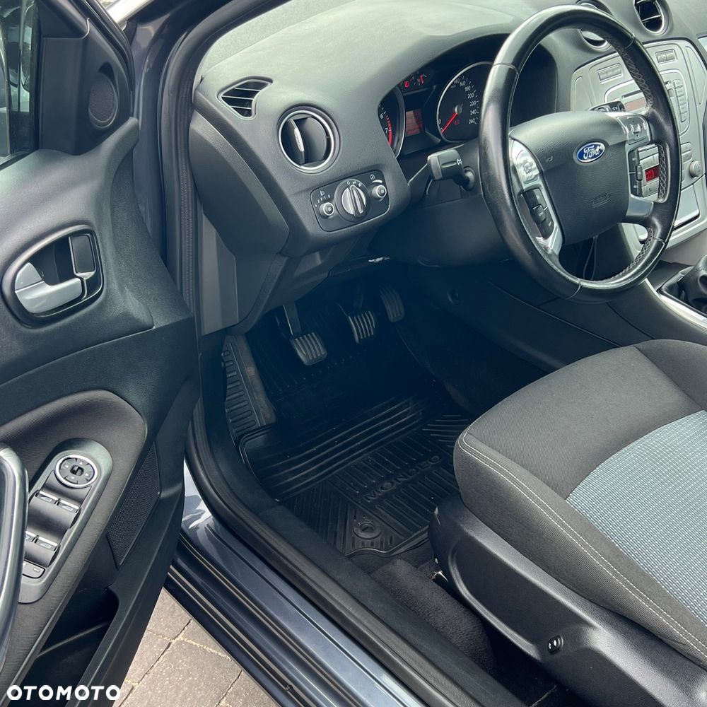 Ford Mondeo 2.0 Gold X Plus - 20