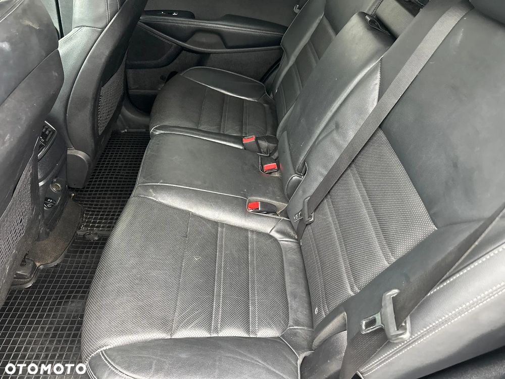 Kia Sorento - 18