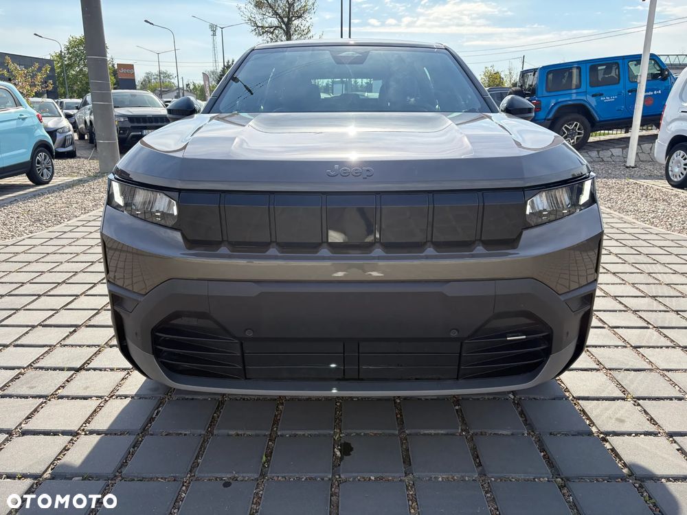Jeep Compass 73.7kWh Altitude FWD - 9