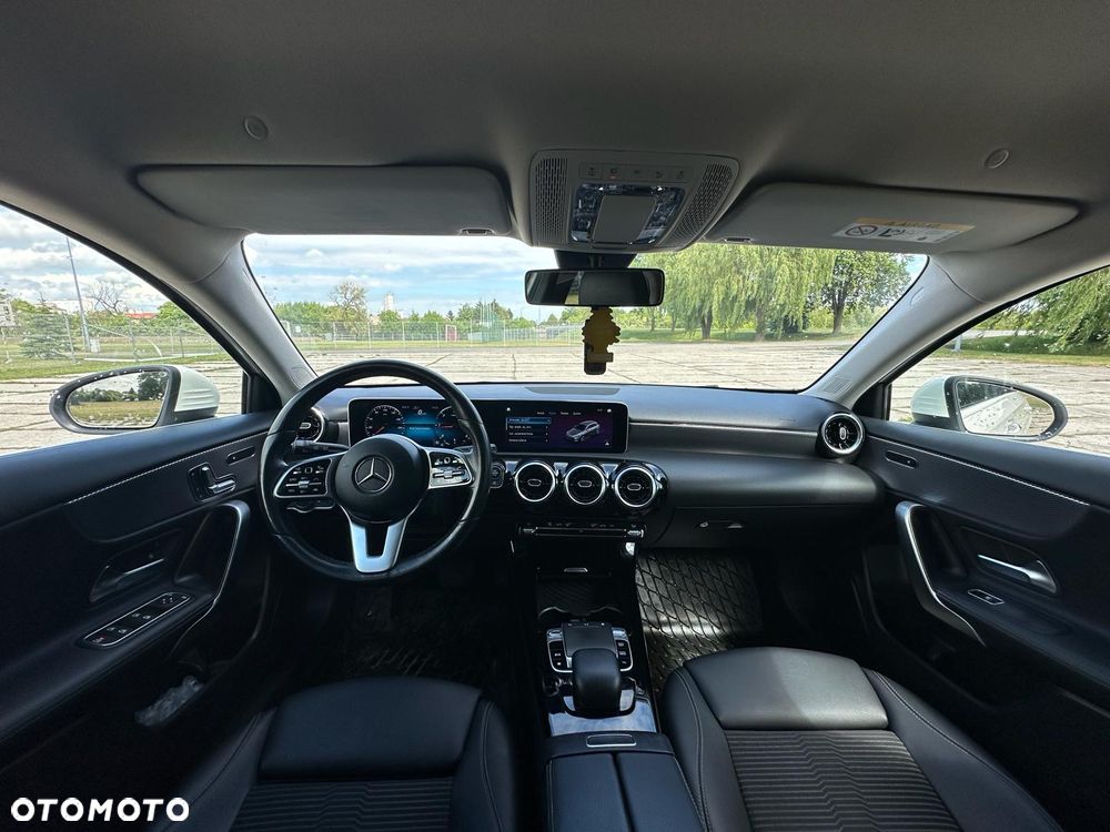 Mercedes-Benz Klasa A 180 d 7G-DCT - 14