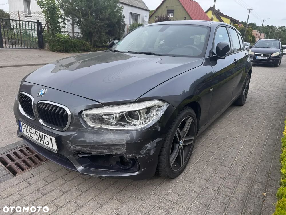 BMW Seria 1 118d Sport Line - 4