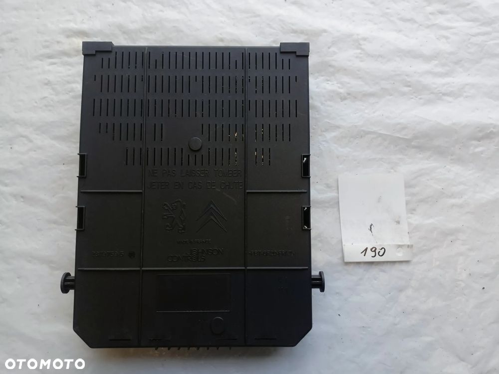 SKRZYNKA BEZPIECZNIKÓW MODUŁ BSI CITROEN PEUGEOT 967847688001 - 3