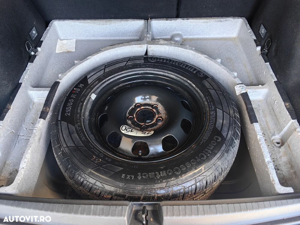 Dacia Duster 1.6 SCe 4WD Prestige jante 17" - 11