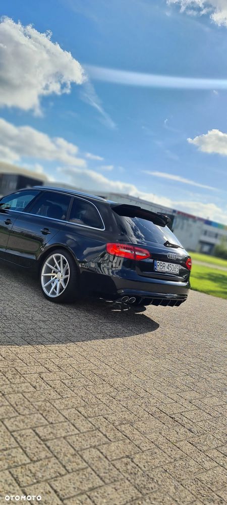 Audi A4 Avant 2.0 TDI DPF clean diesel S line Sportpaket - 10