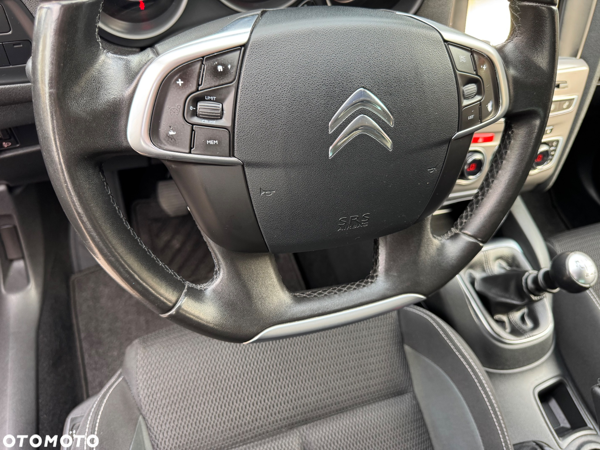 Citroën C4 1.6 HDi Exclusive - 21