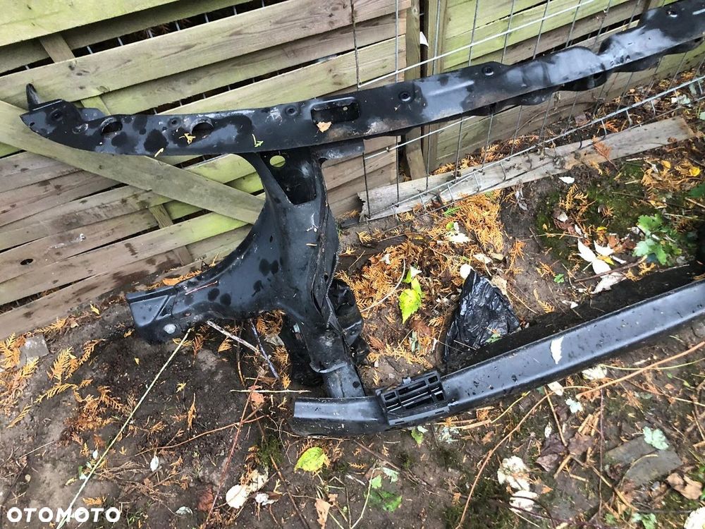 VW T5 PAS PRZEDNI OKULAR - 3