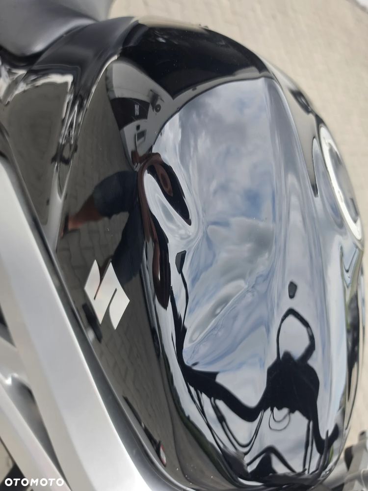 Suzuki SV - 35