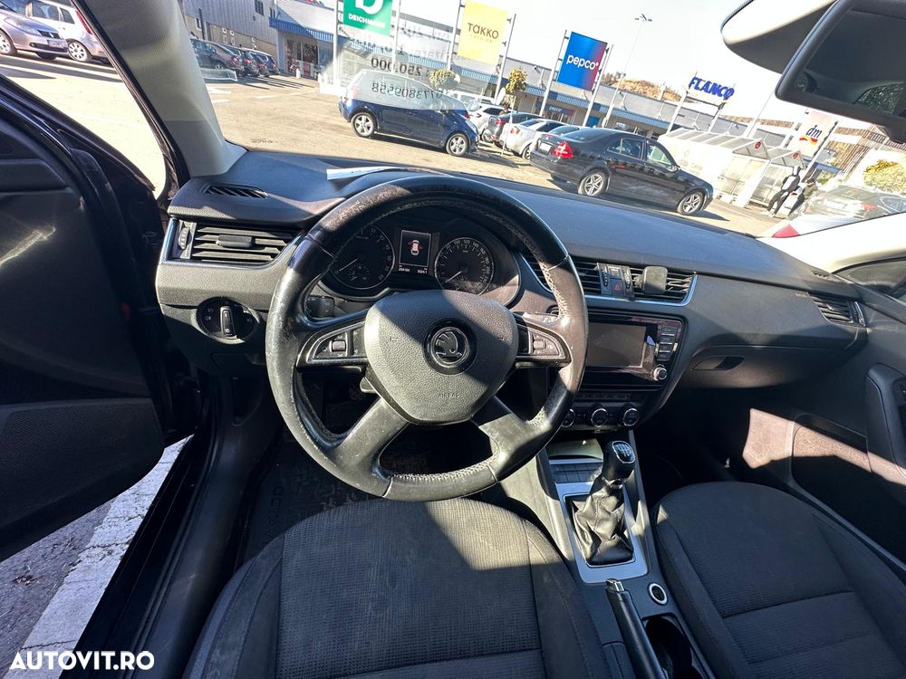 Skoda Octavia - 5