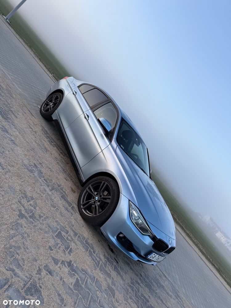 BMW Seria 3 - 21