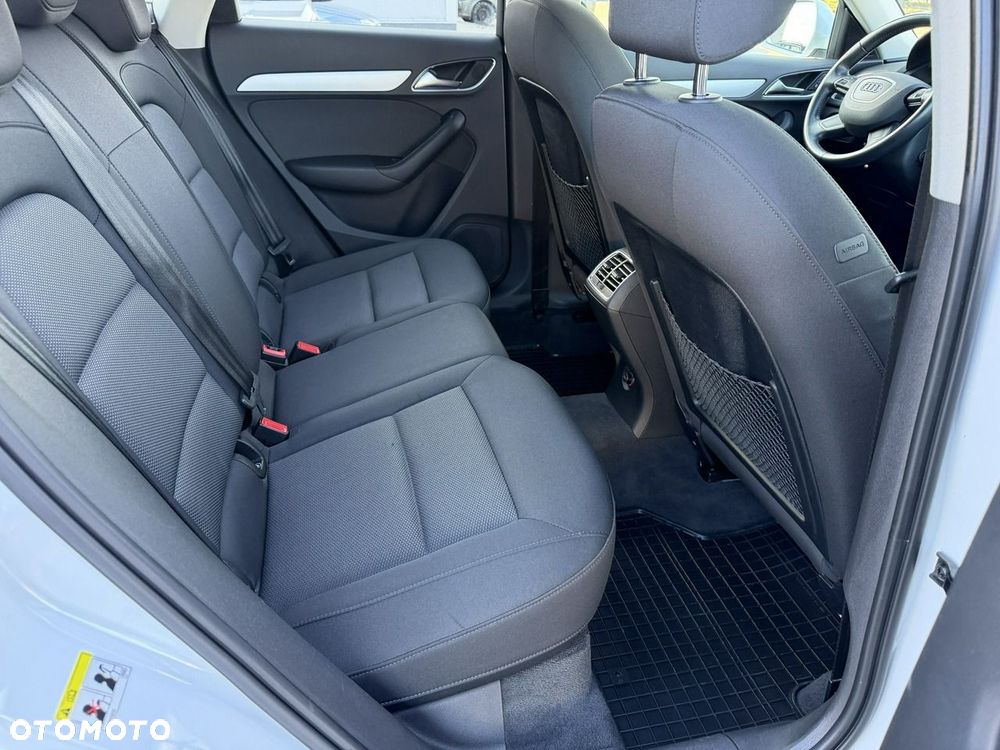 Audi Q3 2.0 TDI Quattro S tronic - 32