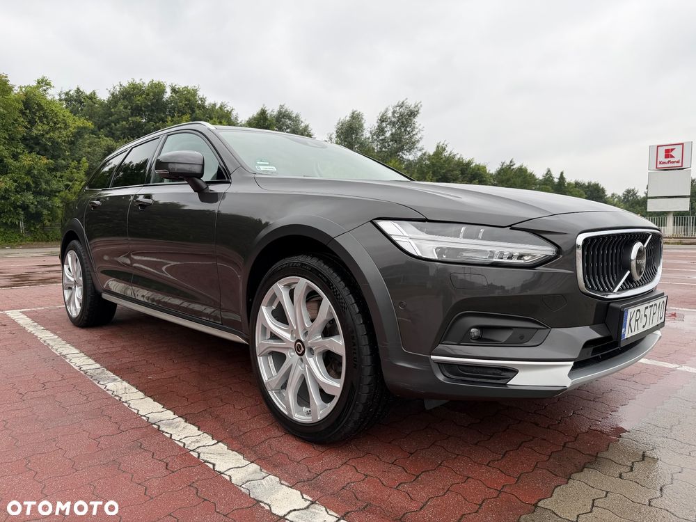 Volvo V90 Cross Country B5 D AWD Pro - 14