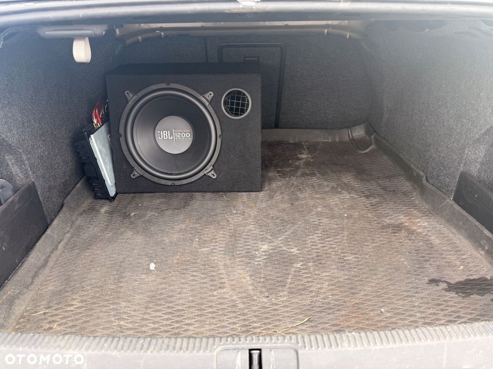 Volkswagen Passat 2.0 TDI 4Mot Highline - 10