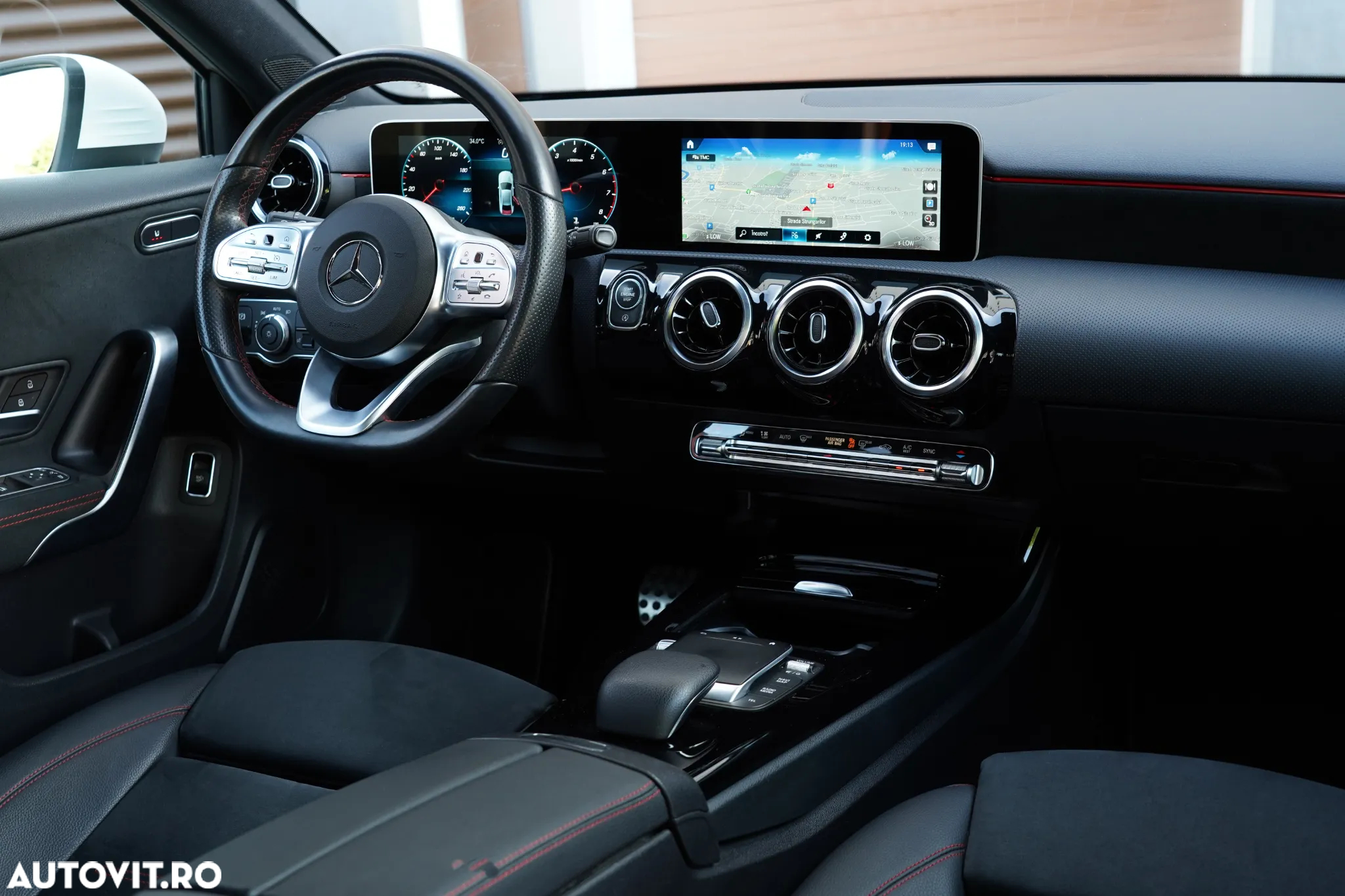 Mercedes-Benz A 200 7G-DCT AMG Line - 9