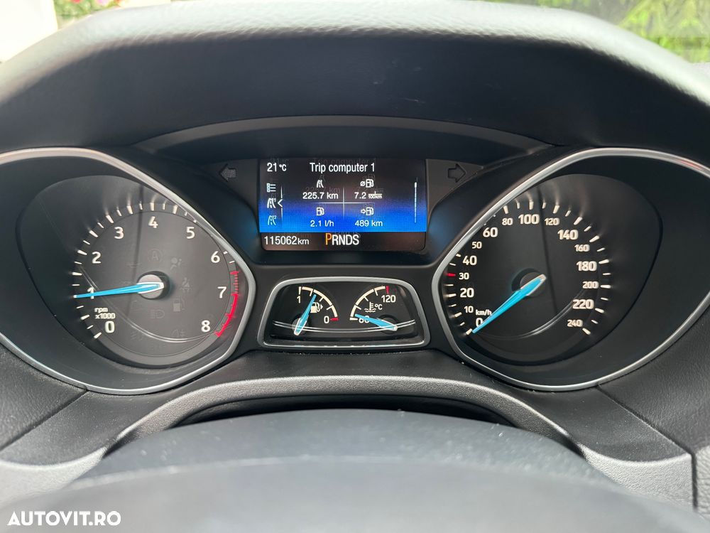 Ford Focus - 9