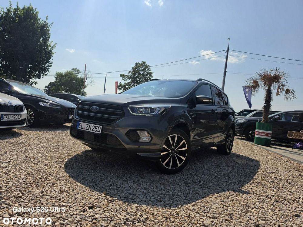 Ford Kuga 1.5 EcoBoost 2x4 ST-Line - 8