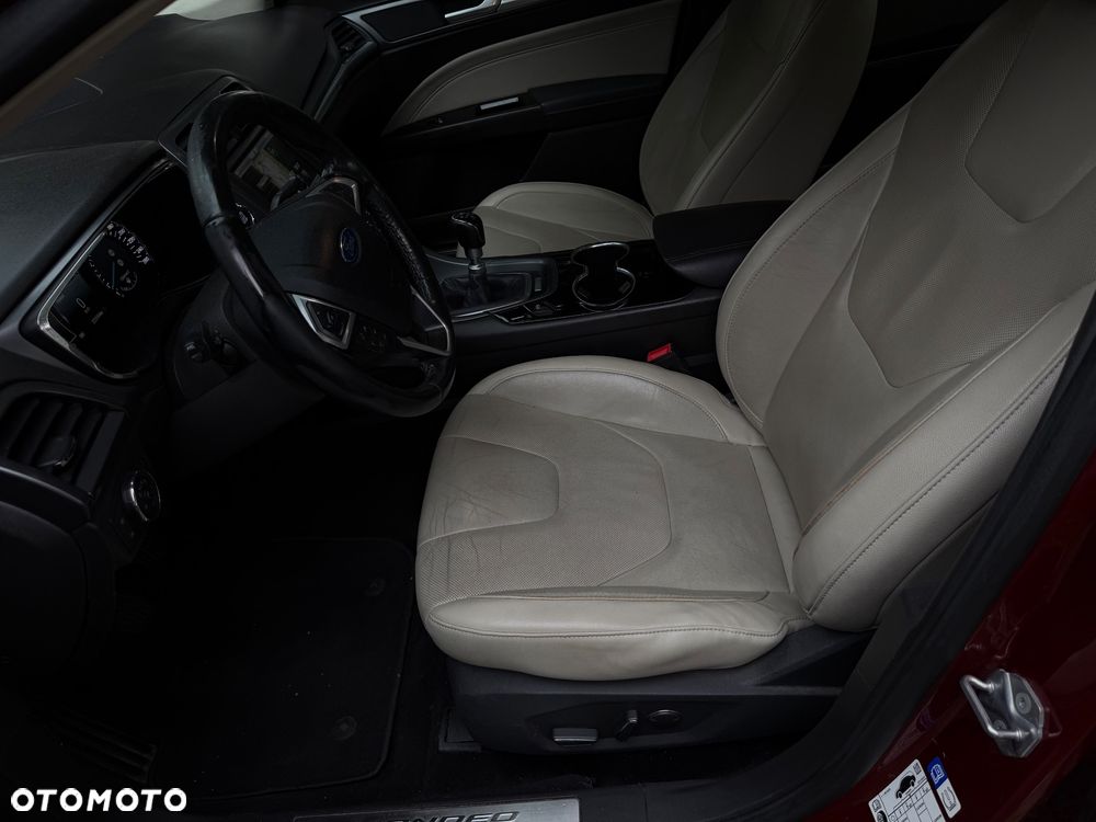 Ford Mondeo 2.0 TDCi Titanium - 16