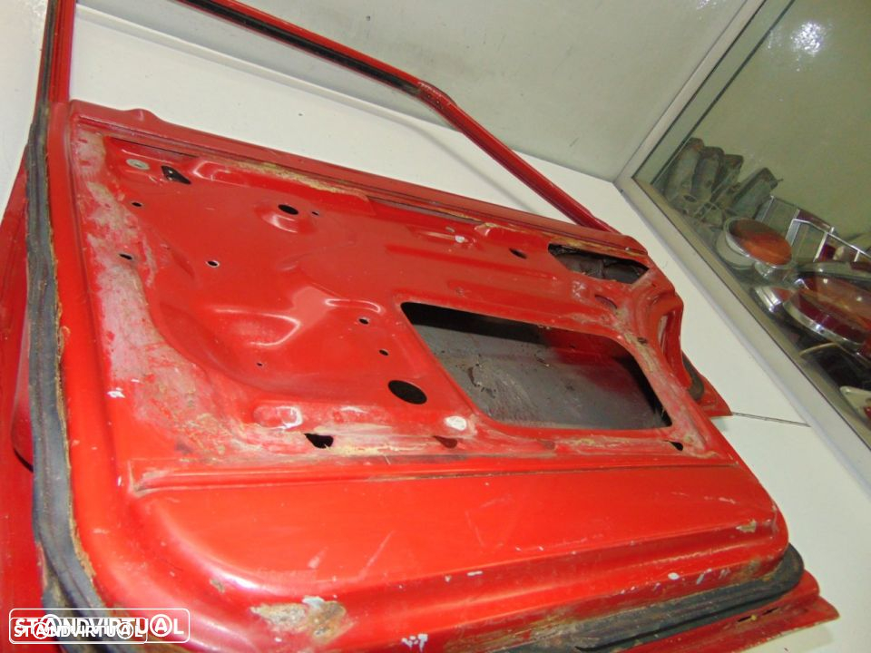 Datsun 1200 - porta de trás da direita em excelente estado como NOVA - 2