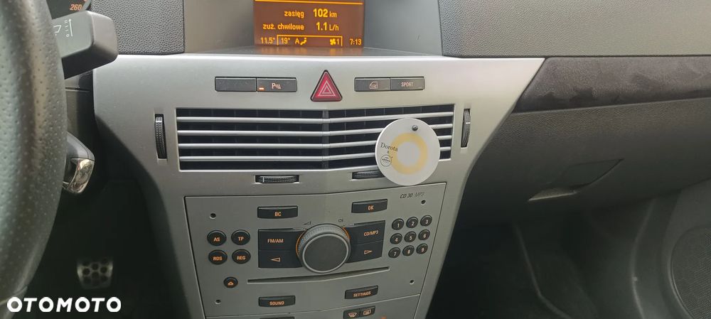 Opel Astra 1.8 Sport - 19