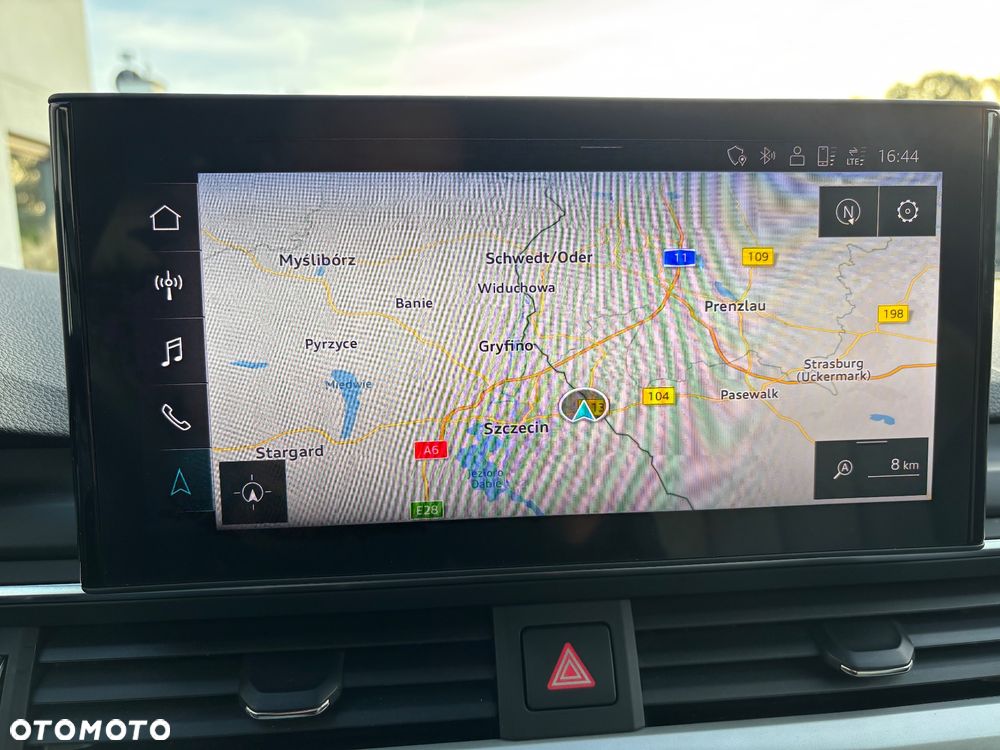 Audi A4 Avant 40 TFSI S tronic - 24