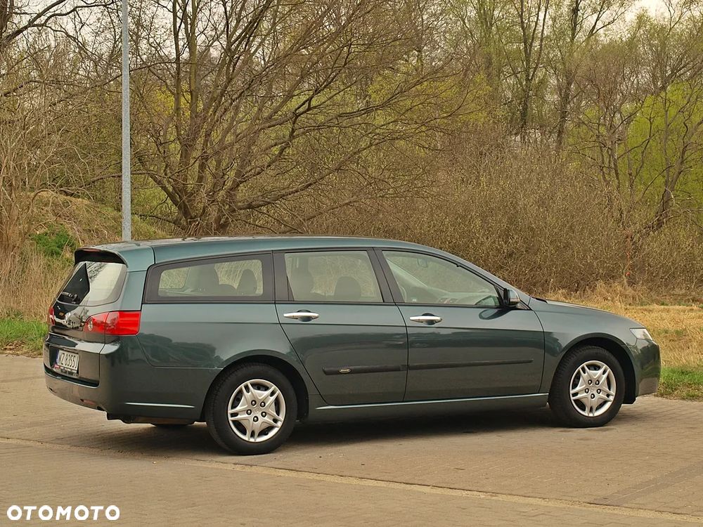 Honda Accord 2.0 Comfort - 8