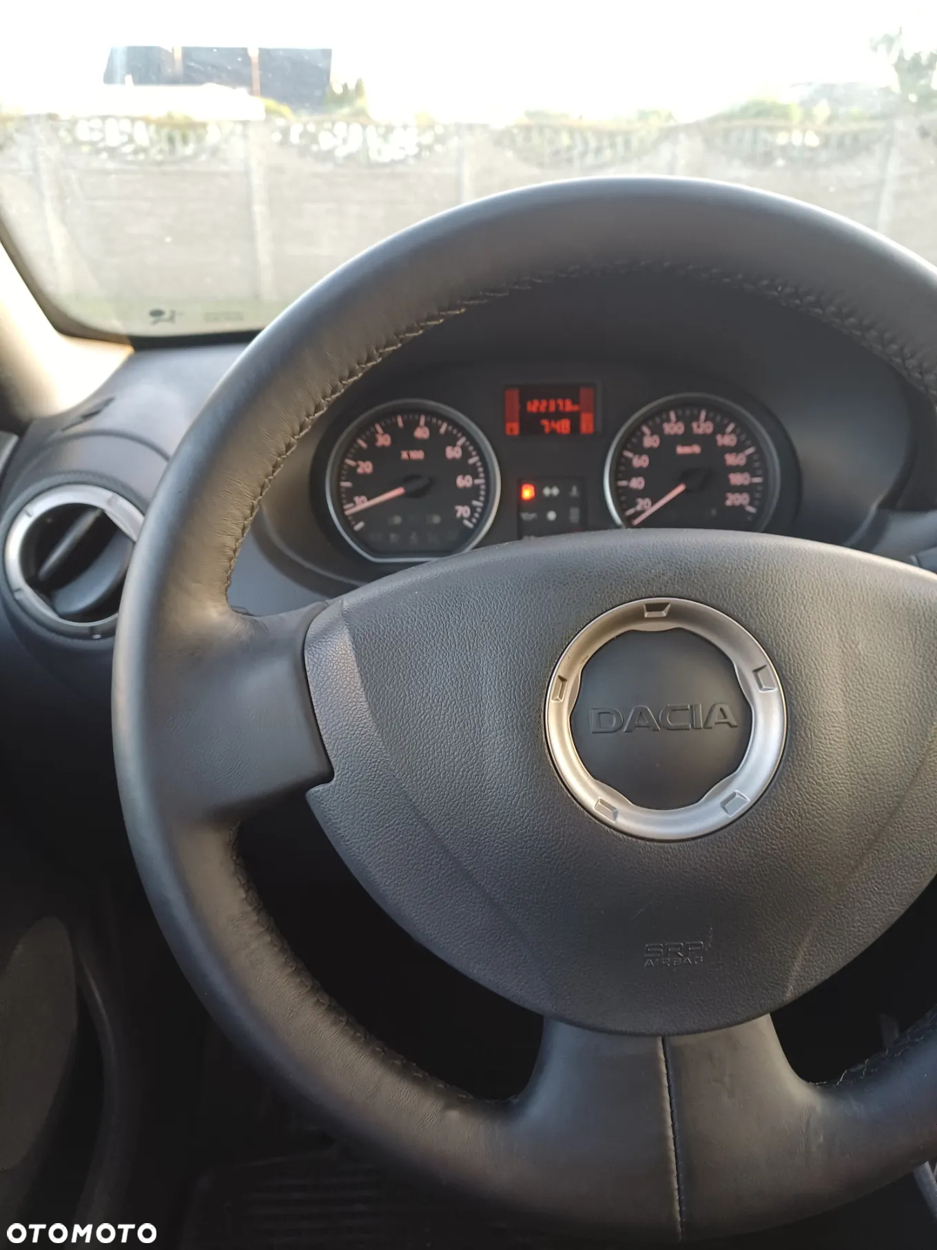 Dacia Sandero Stepway 1.6 - 16