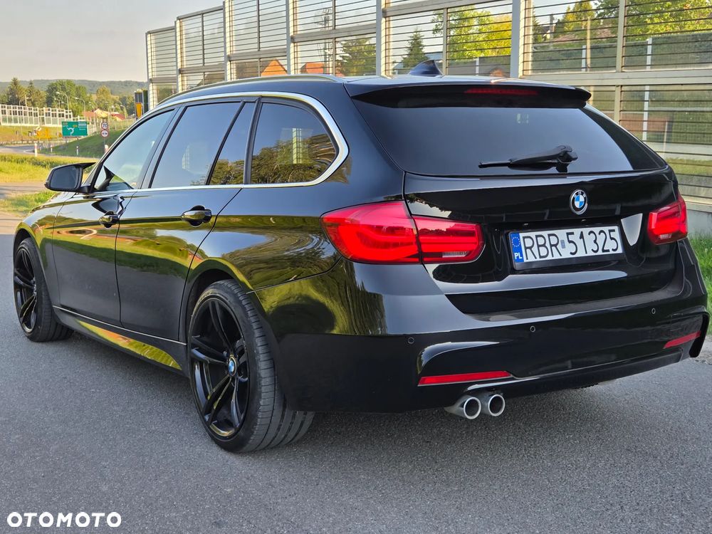 BMW Seria 3 330d xDrive Sport-Aut Sport Line - 13