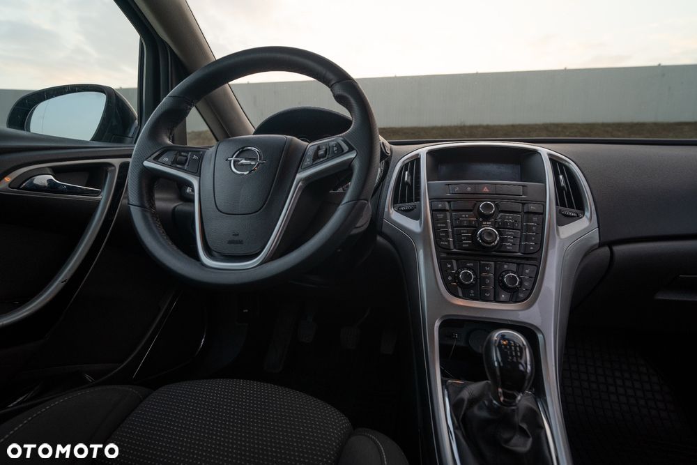 Opel Astra 1.7 CDTI DPF Edition Sport - 11