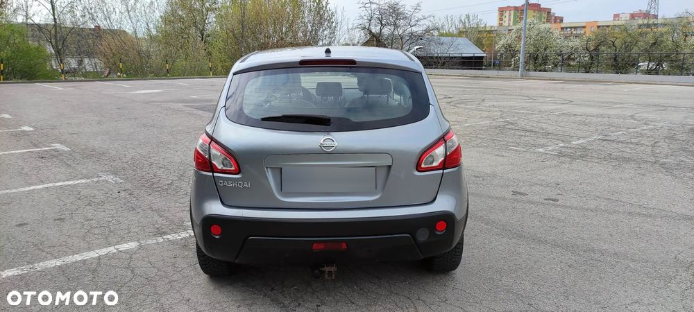 Nissan Qashqai 2.0 Acenta CVT - 6