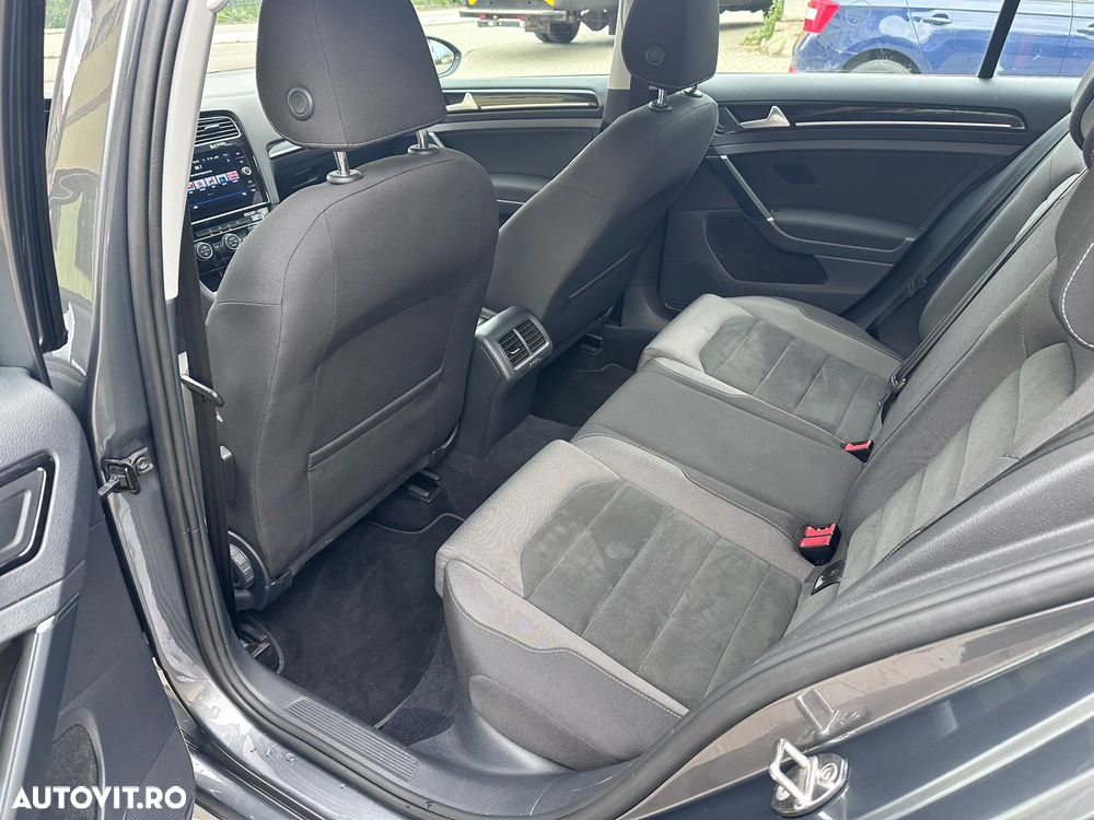 Volkswagen Golf 2.0 BlueTDI DSG Highline - 8