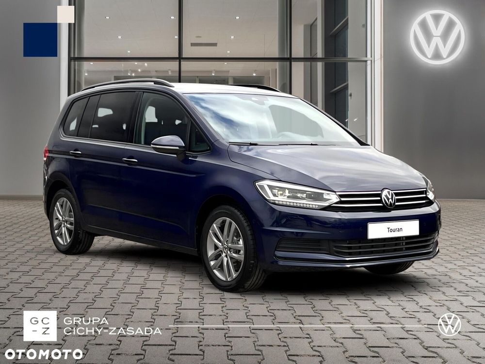 Volkswagen Touran - 8