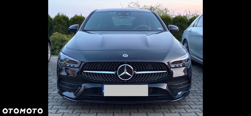 Mercedes-Benz CLA 250 4-Matic AMG Line 7G-DCT - 3