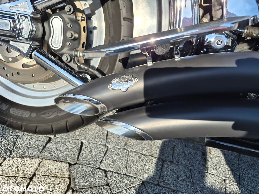 Harley-Davidson Softail Fat Boy - 32