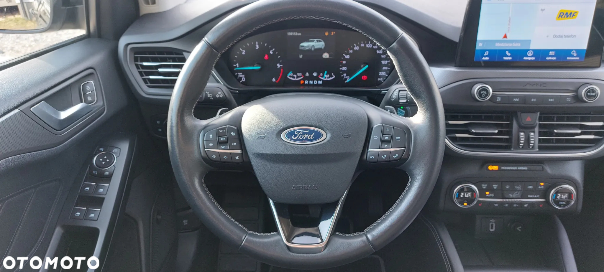Ford Focus 2.0 EcoBlue Start-Stopp-System TITANIUM - 11