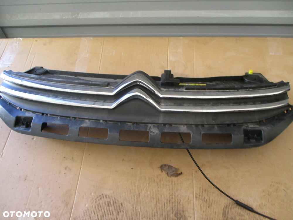 CITROEN C3 III 2016- ATRAPA GRILL ZDERZAKA 9812063477