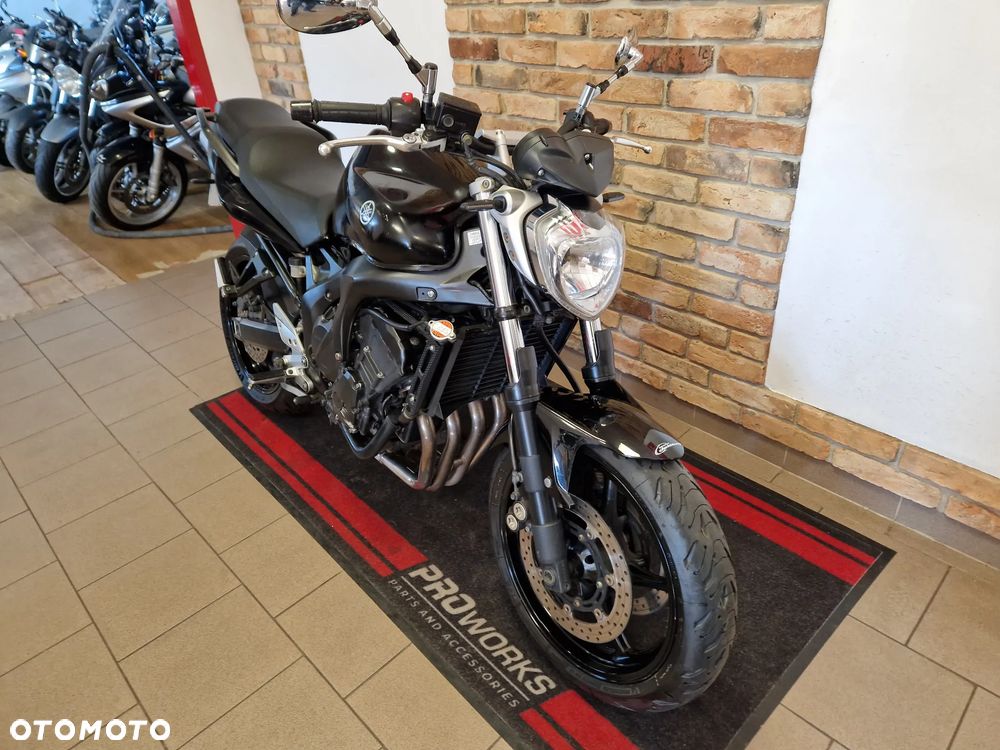 Yamaha FZ6 - 4