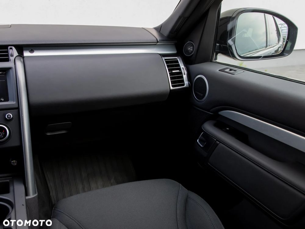 Land Rover Discovery V 3.0 SDV6 HSE - 15