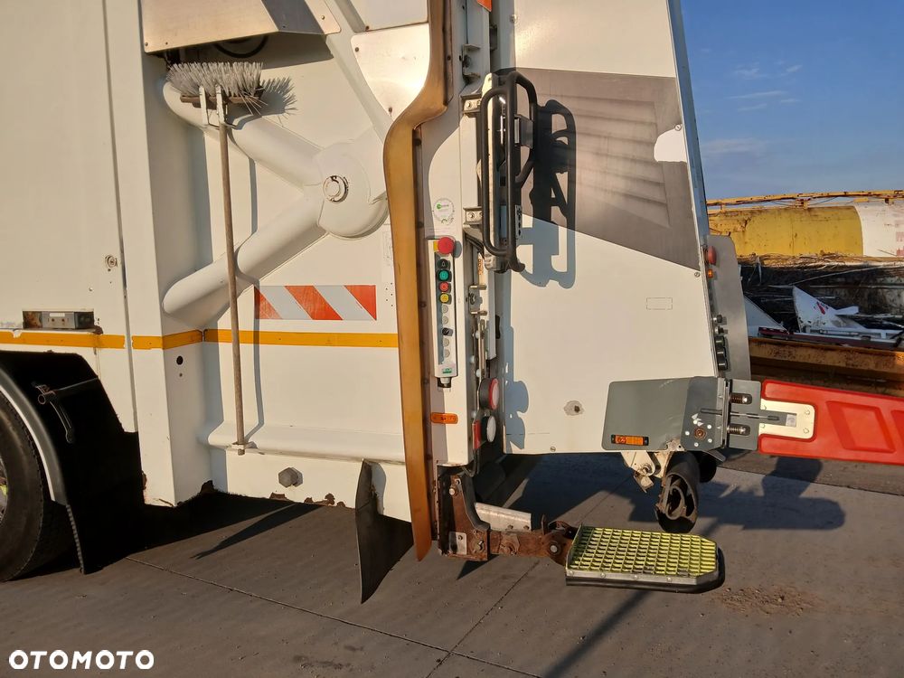 MAN TGS 18.360 4X4 HYDRODRIVE SMIECIARKA SEMAT DO ZABUDOWY WYWROTKA - 18