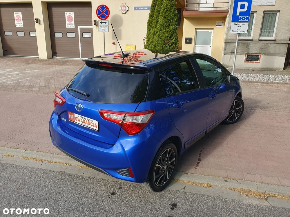 Toyota Yaris 1.5 Premium - 28