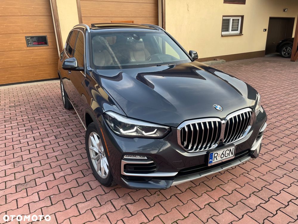 BMW X5 xDrive40i - 1