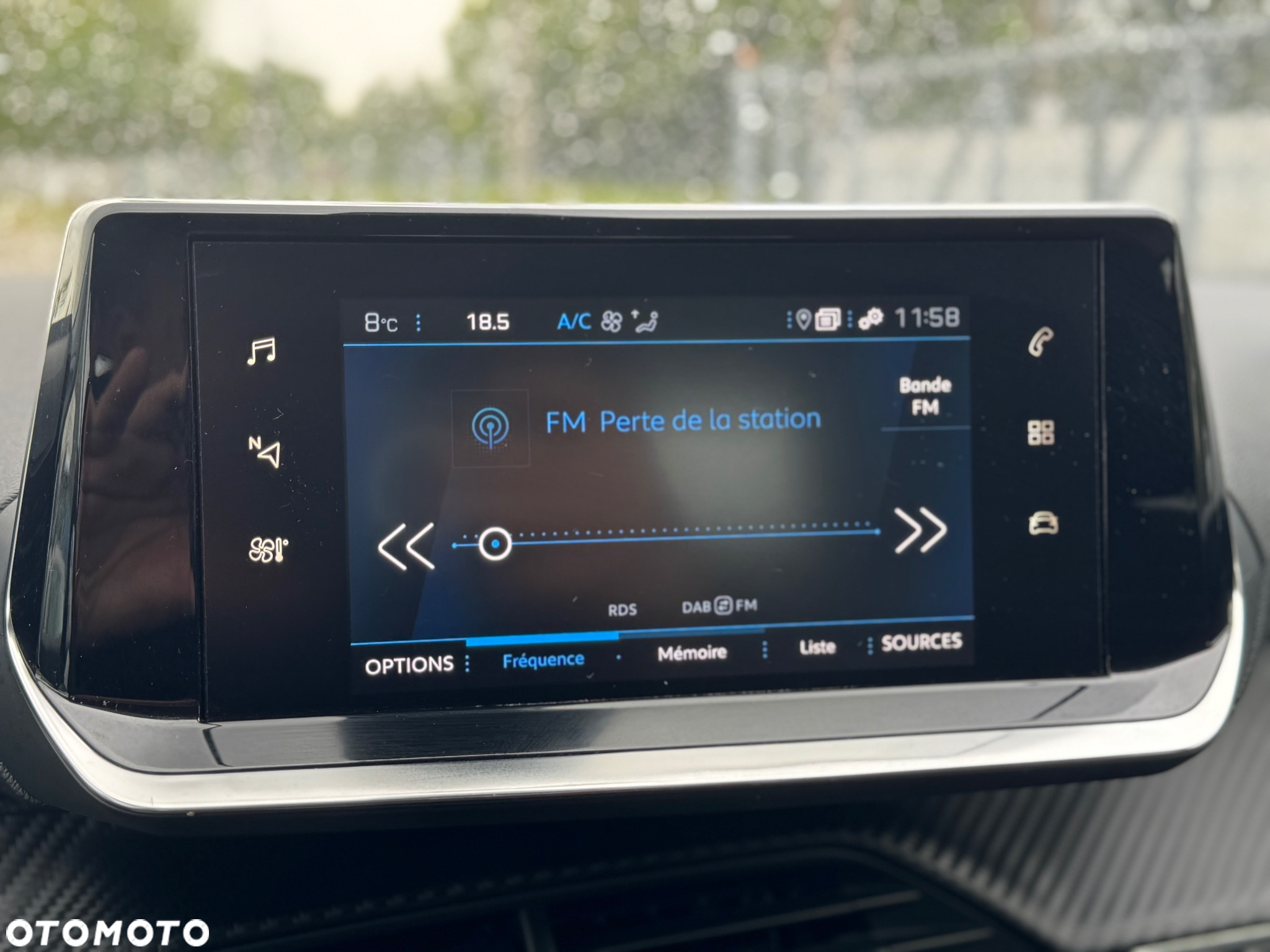 Peugeot 2008 1.5 BlueHDi Active S&S - 25