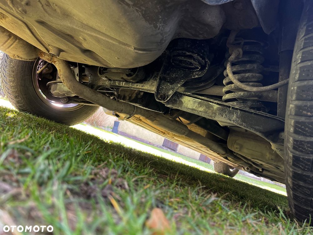 Mercedes-Benz Klasa E 250 T Diesel - 10