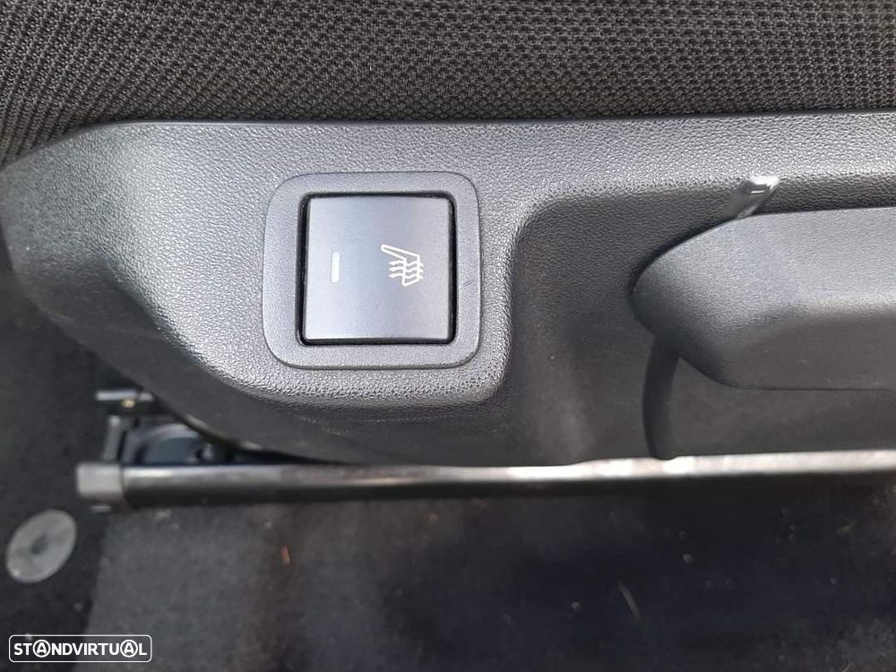 Peugeot 108 1.2 PureTech Top! Allure - 5