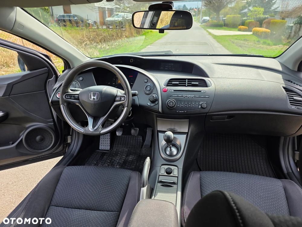 Honda Civic 1.4 Comfort - 9