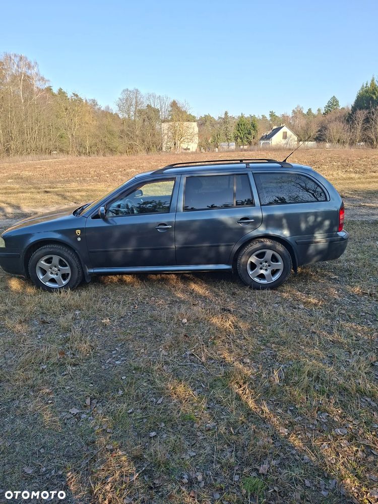 Skoda Octavia 1.9 TDI Ambiente - 9