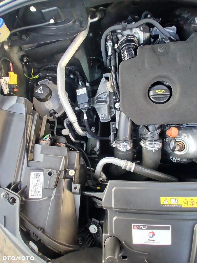 Peugeot 5008 BlueHDi 130 EAT8 Allure - 13