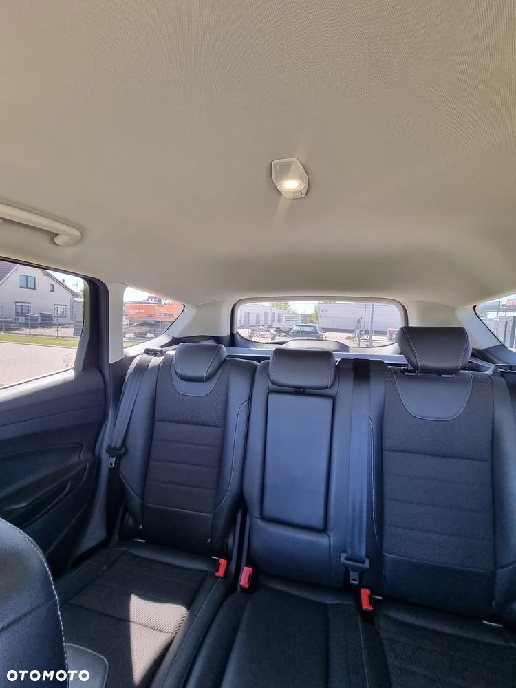 Ford Kuga 2.0 TDCi FWD Titanium - 18